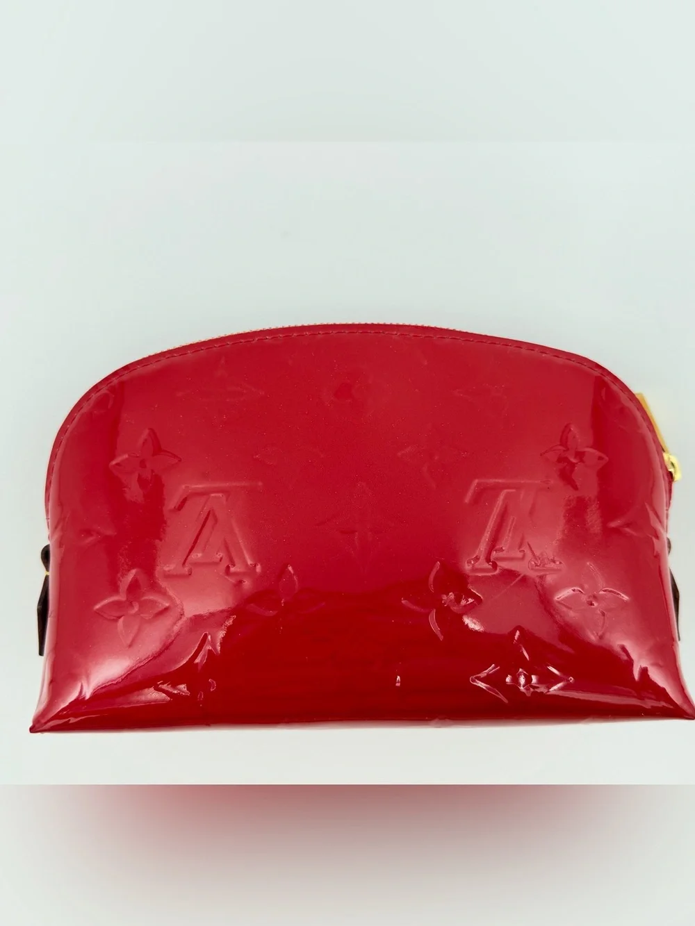 Louis Vuitton Red Vernis Monogram Cosmetic Pouch with Dust Bag and Entrupy COA - Picture 4 of 16